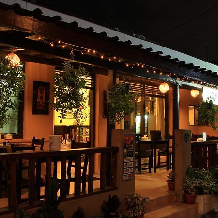 Andrea Hotel Yogyakarta Exterior foto