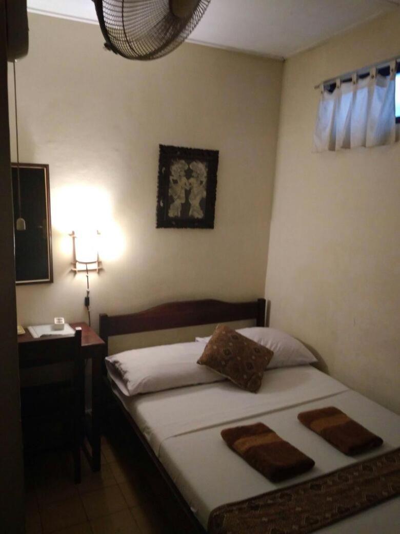 Andrea Hotel Yogyakarta Exterior foto